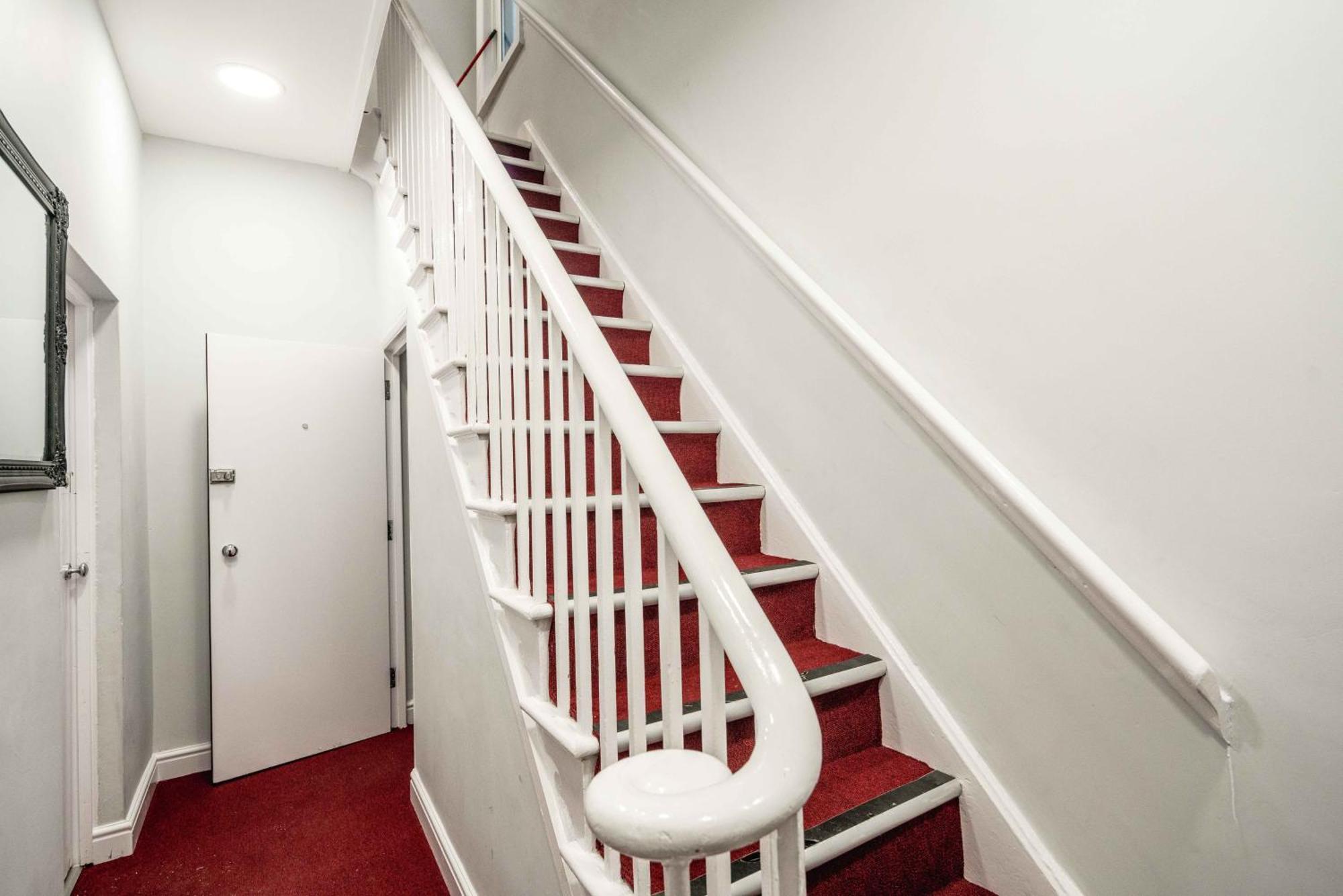 Free Parking, 2 Beds,Close To Train Station Bedford Exterior photo