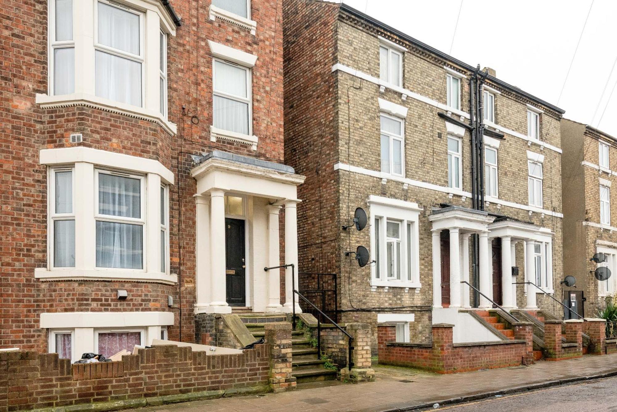 Free Parking, 2 Beds,Close To Train Station Bedford Exterior photo